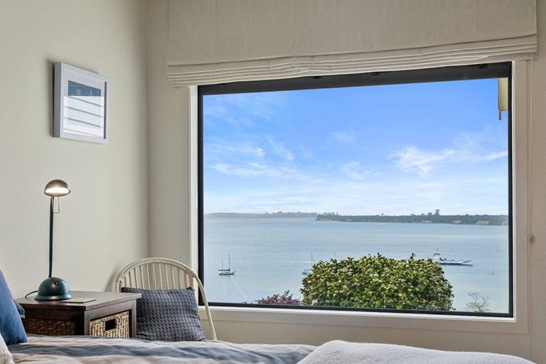 Photo of property in 83 Harbour View Road, Omokoroa, 3114