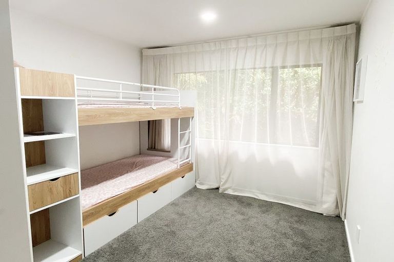 Photo of property in 19 Moore Street, Hillcrest, Auckland, 0627