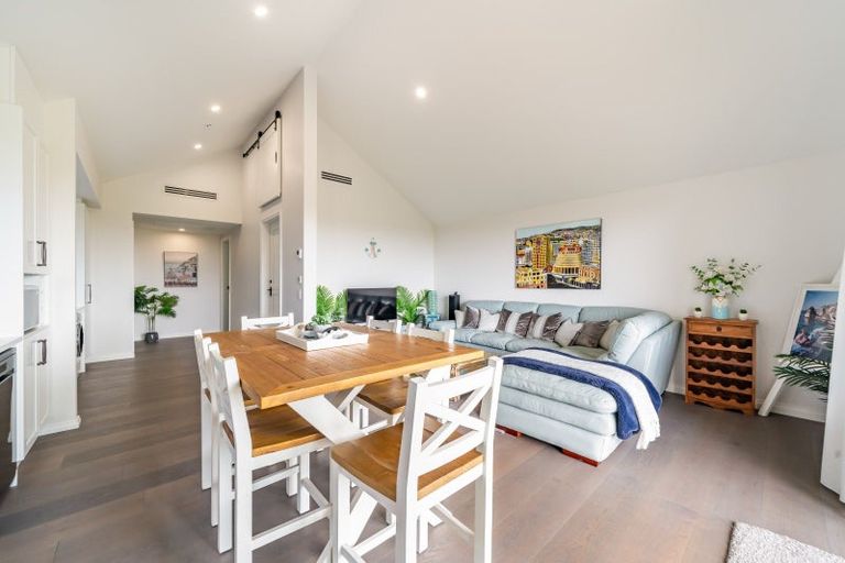 Photo of property in 87 Rutherford Drive, Waikanae Beach, Waikanae, 5036