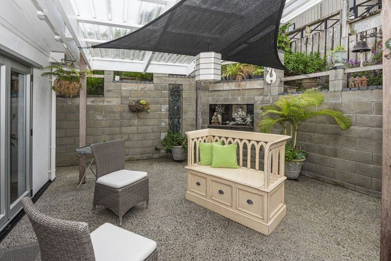 Photo of property in 24 Shoebridge Crescent, Ngunguru, Whangarei, 0173