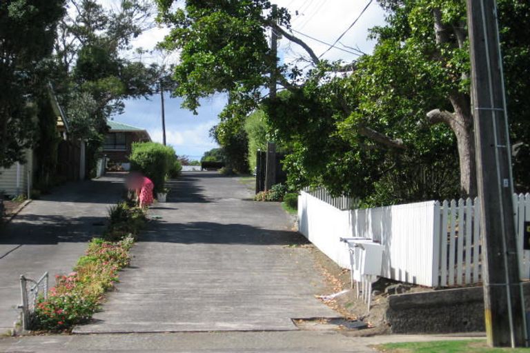 Photo of property in 1/56 Gardner Avenue, New Lynn, Auckland, 0600