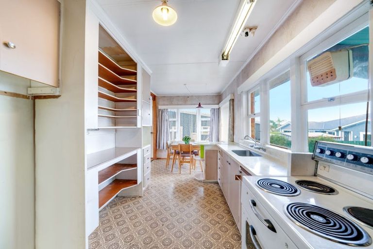 Photo of property in 24 Russell Avenue, Pukekohe, 2120