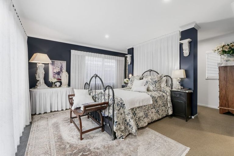 Photo of property in 10 Maccallum Court, Rototuna, Hamilton, 3210