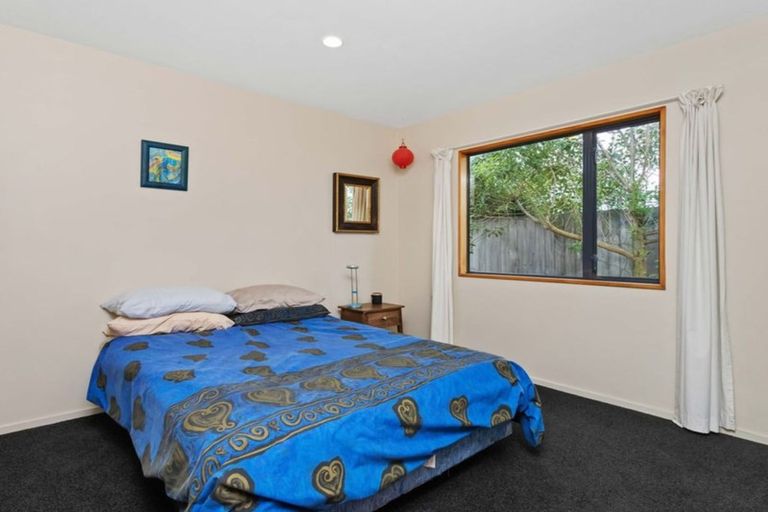 Photo of property in 11 Evenwood Place, Waimairi Beach, Christchurch, 8083