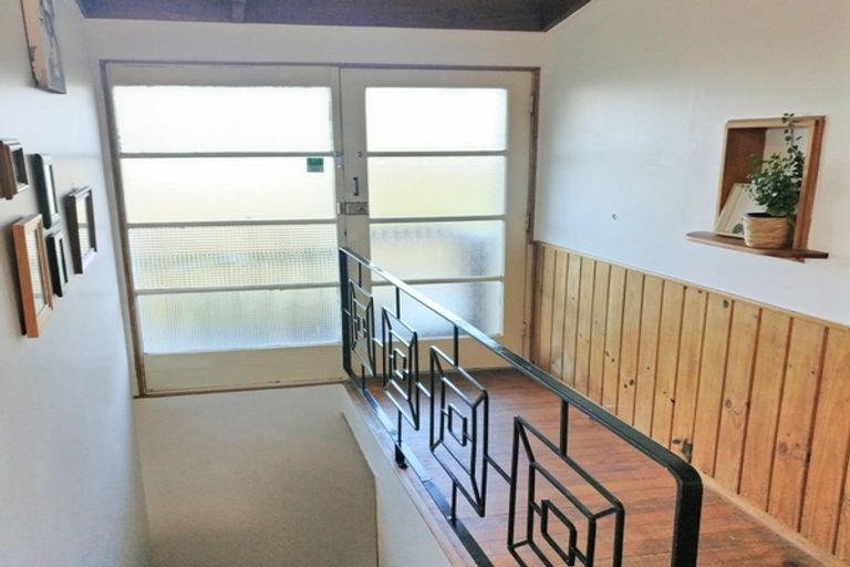 Photo of property in 2 Reeve Road, Owhata, Rotorua, 3010