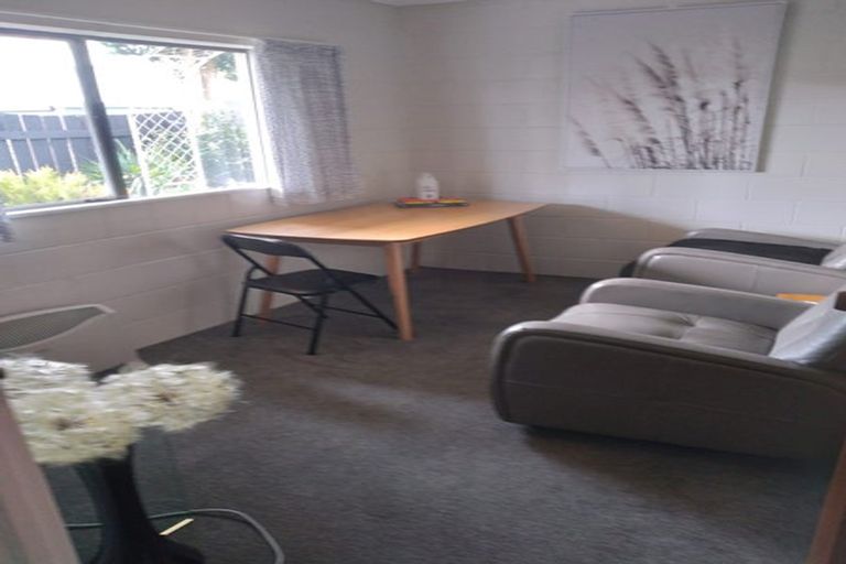 Photo of property in 57a Barrett Street, Westown, New Plymouth, 4310