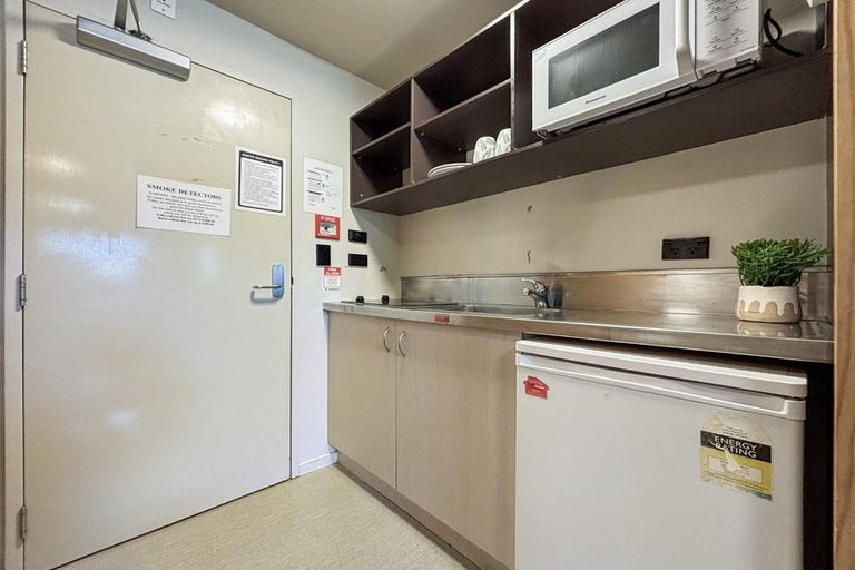 Photo of property in Martin Square Apartments, 515/20 Martin Square, Te Aro, Wellington, 6011