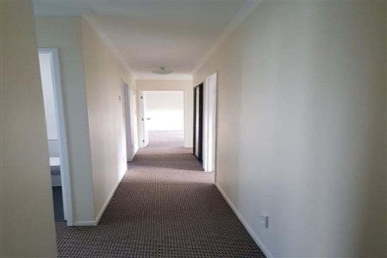 Photo of property in 1a Shortland Street, Lower Vogeltown, New Plymouth, 4310