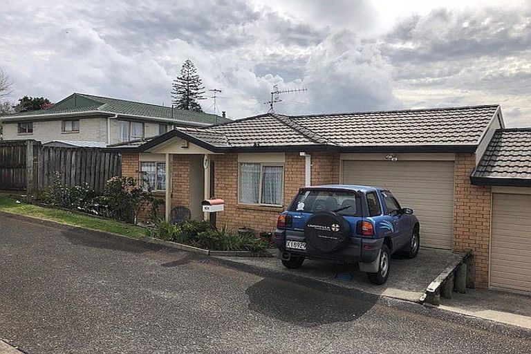 Photo of property in 8/15 Hastie Avenue, Mangere Bridge, Auckland, 2022