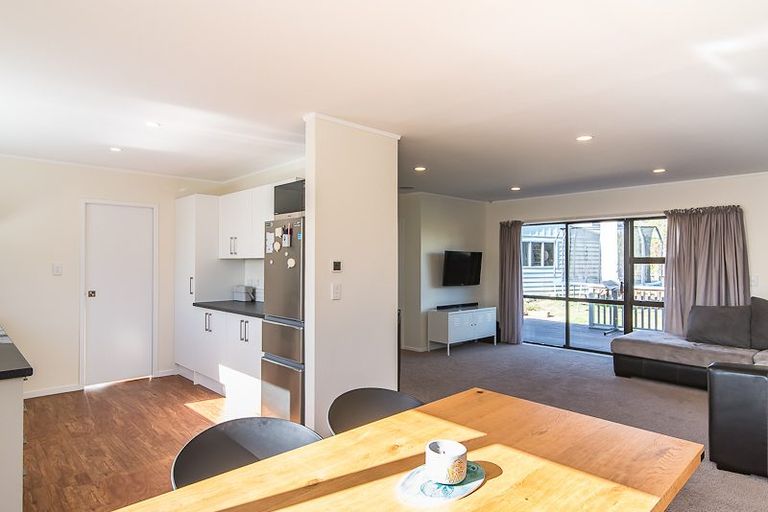 Photo of property in 21 Pitoitoi Street, Otaihanga, Paraparaumu, 5036