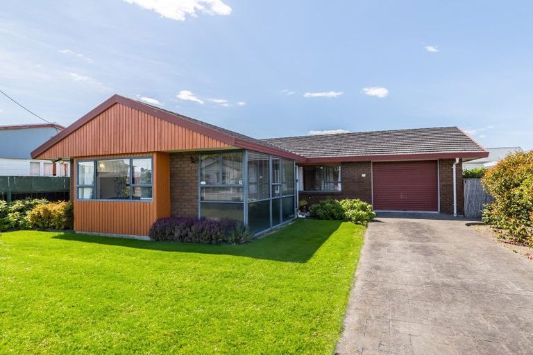 Photo of property in 3a Coradine Street, Masterton, 5810