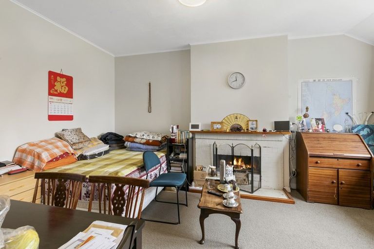Photo of property in 188 Cambridge Terrace, Naenae, Lower Hutt, 5011