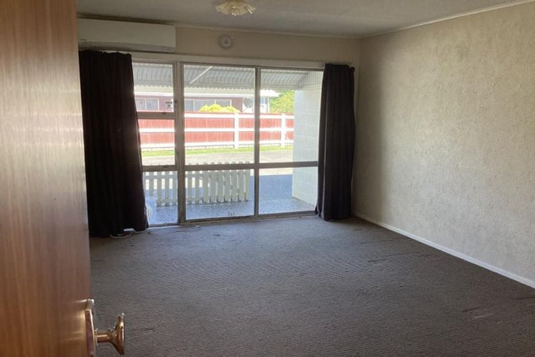 Photo of property in 2/11 Hereford Place, Tamatea, Napier, 4112