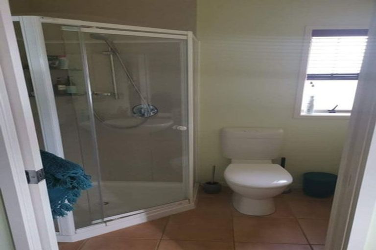 Photo of property in 14 Aviara Court, Northpark, Auckland, 2013