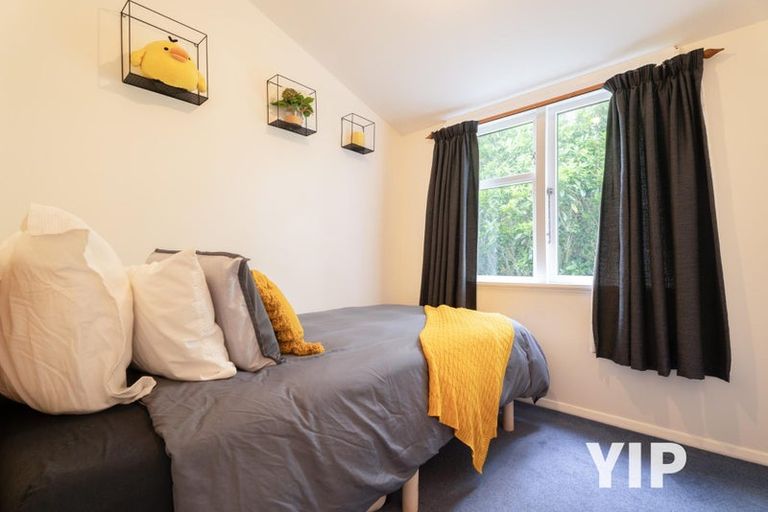 Photo of property in 27 Monowai Road, Johnsonville, Wellington, 6037