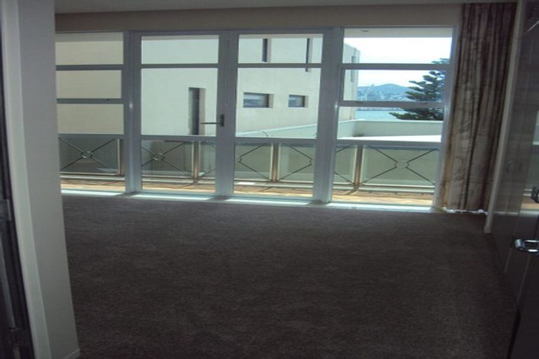 Photo of property in 346 Oriental Parade, Oriental Bay, Wellington, 6011