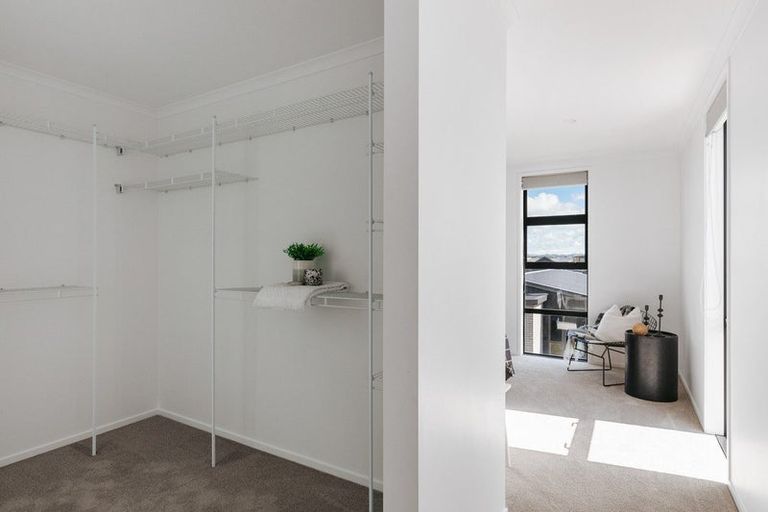 Photo of property in 10 Liberty Street, Papamoa, 3118