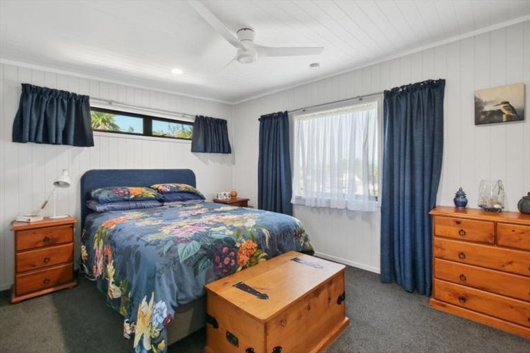 Photo of property in 28 Spencer Avenue, Maketu, Te Puke, 3189