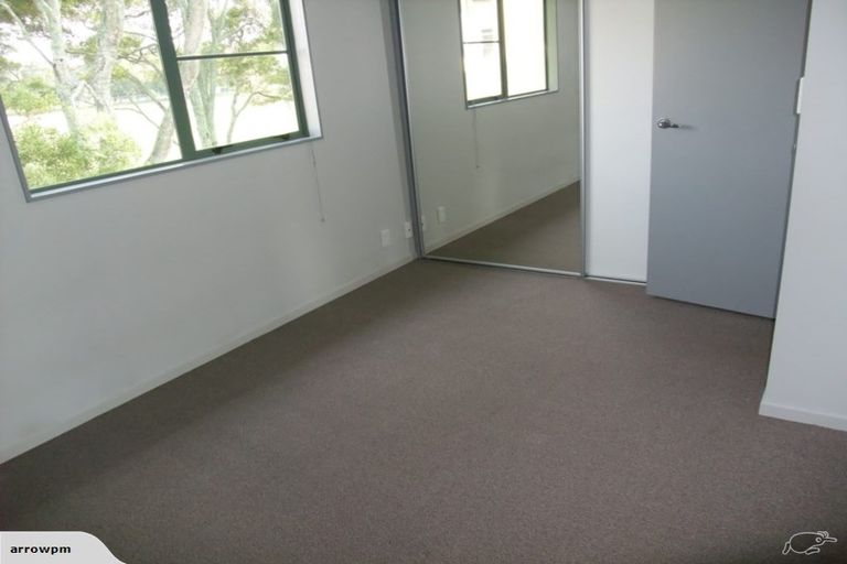 Photo of property in 40/42 Holly Street, Avondale, Auckland, 1026