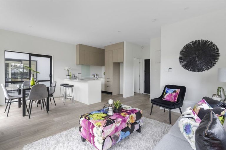 Photo of property in 61d Andrew Road, Howick, Auckland, 2010