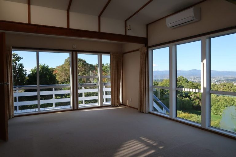 Photo of property in 127 Messines Road, Karori, Wellington, 6012