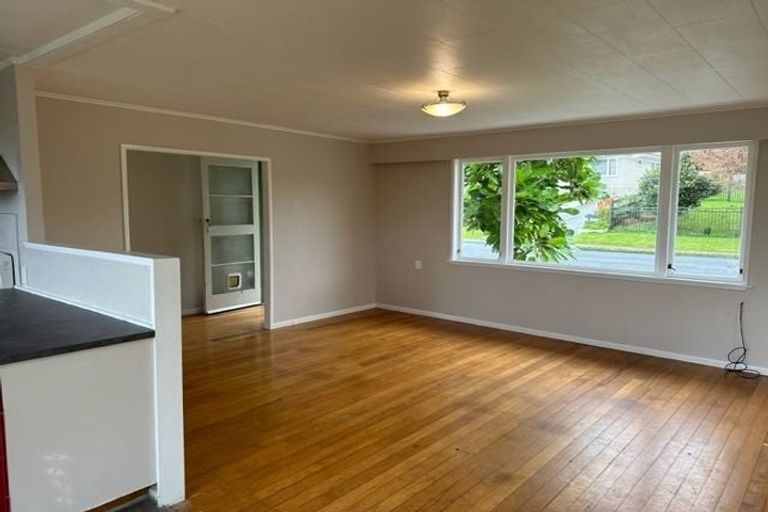 Photo of property in 19 Bellevue Avenue, Wellsford, 0900