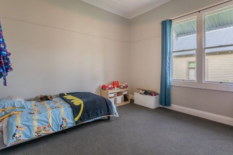 Photo of property in 12 Brogden Street, Otane, 4202