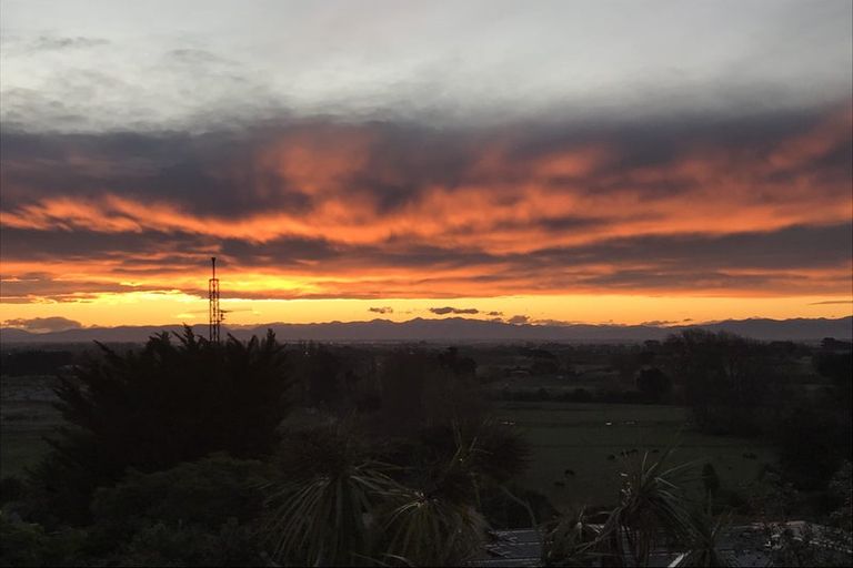 Photo of property in 6 Ennerdale Row, Westmorland, Christchurch, 8025