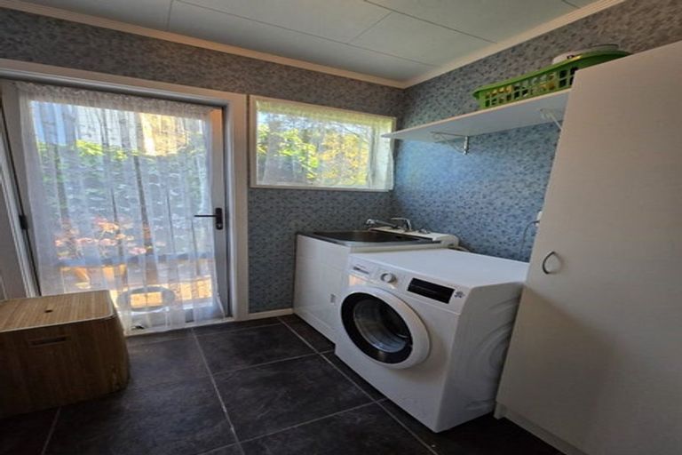 Photo of property in 1 Cedar Court, Whitby, Porirua, 5024