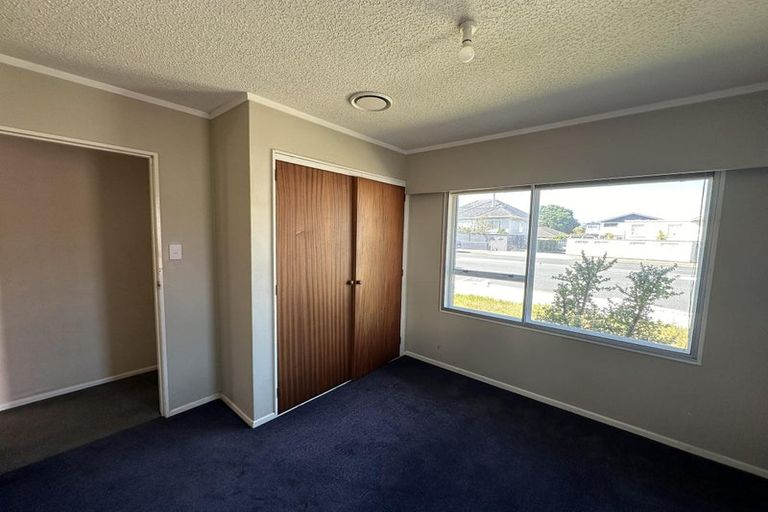 Photo of property in 1/23 Mana Esplanade, Paremata, Porirua, 5026