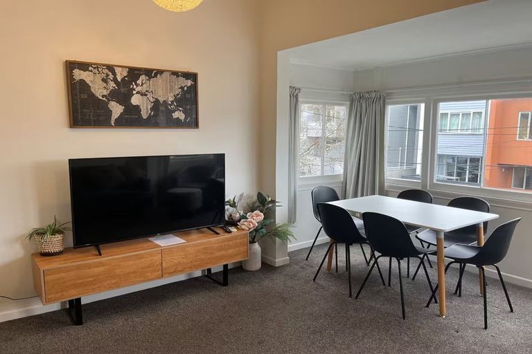 Photo of property in 178 Tasman Street, Mount Cook, Wellington, 6021