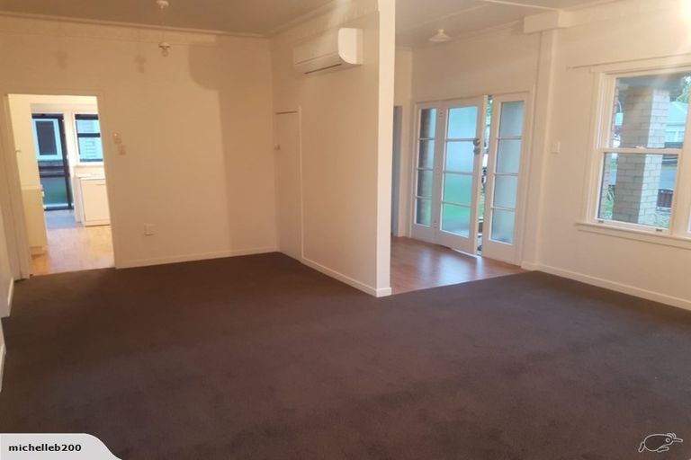 Photo of property in 4 Darley Street, Maeroa, Hamilton, 3200