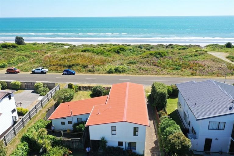 Photo of property in 316 Ocean Road, Ohope, 3121