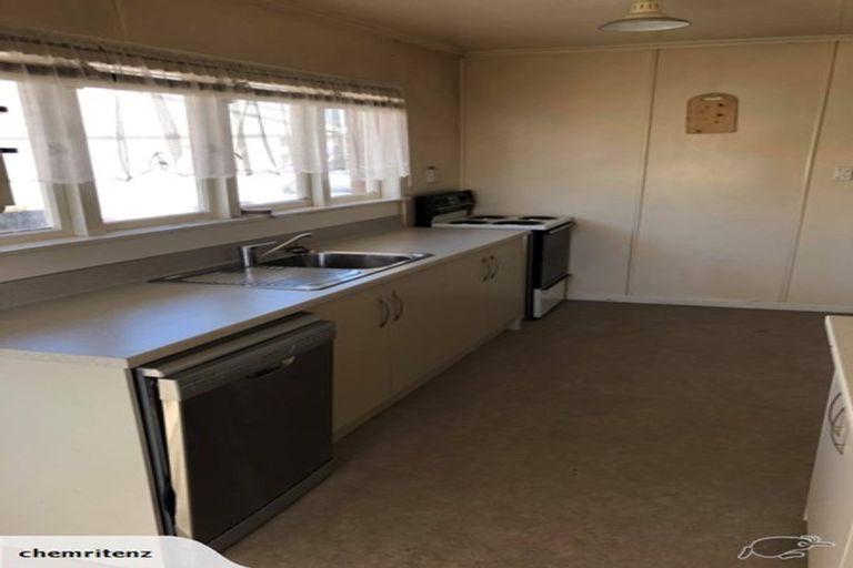 Photo of property in 130 Studholme Street, Morrinsville, 3300