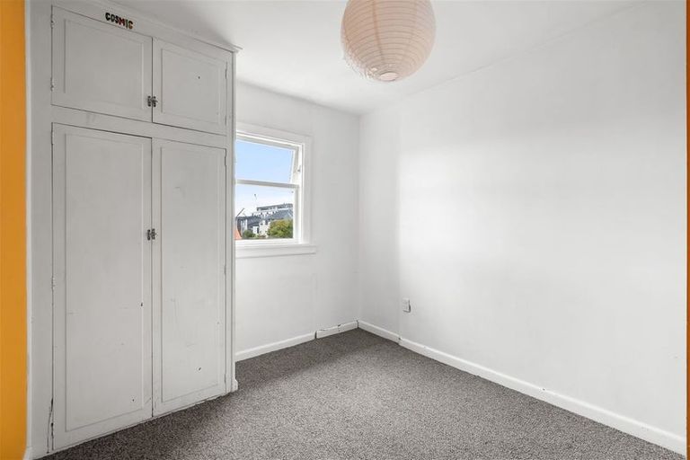 Photo of property in 297 Barbadoes Street, Christchurch Central, Christchurch, 8011