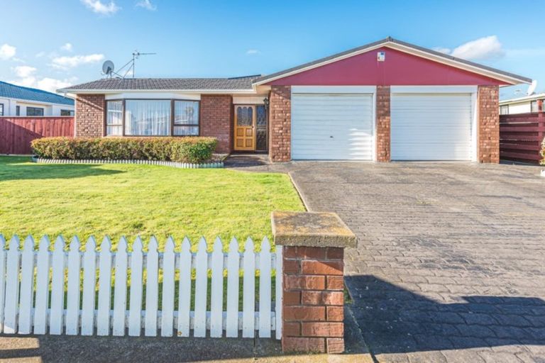 Photo of property in 3 Warwick Place, Springvale, Whanganui, 4501