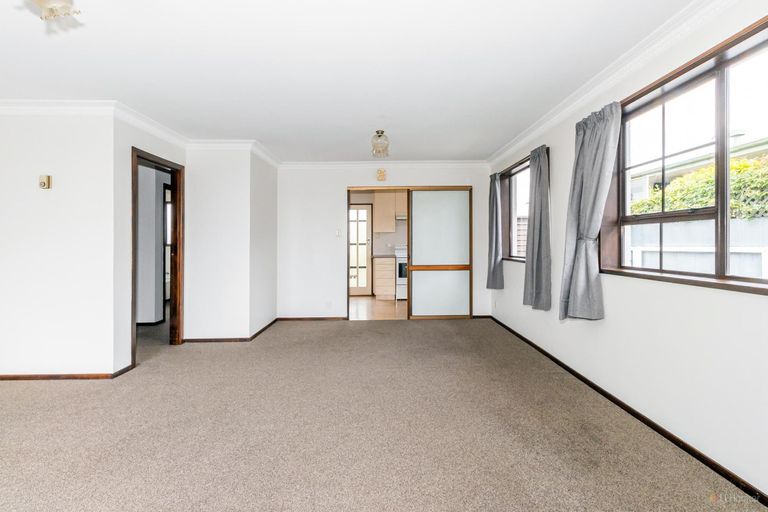 Photo of property in 2/124 Gleniti Road, Gleniti, Timaru, 7910