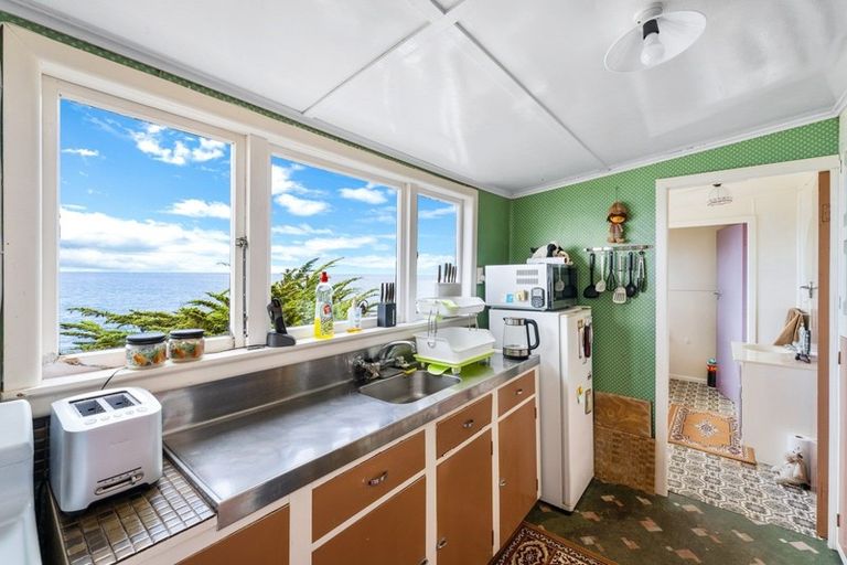 Photo of property in 183 Shag Point Road, Shag Point, Palmerston, 9482