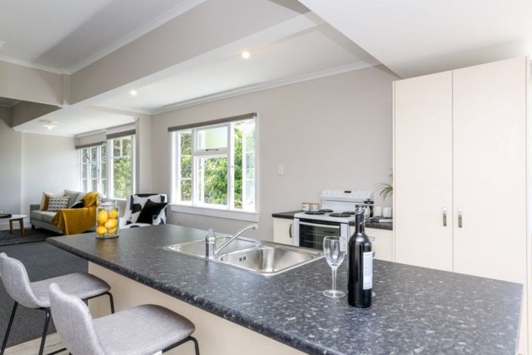 Photo of property in 544 Devon Street West, Blagdon, New Plymouth, 4310