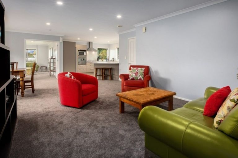 Photo of property in 144 Navigation Drive, Whitby, Porirua, 5024