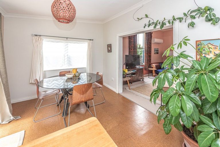 Photo of property in 25 Mason Terrace, Gonville, Whanganui, 4501