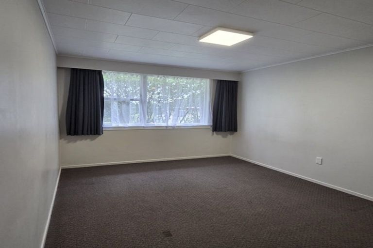 Photo of property in 4 Duke Place, New Plymouth, 4310