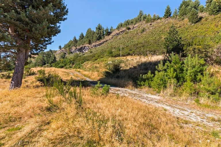 Photo of property in 5 Glacier Way, Glenorchy, 9372