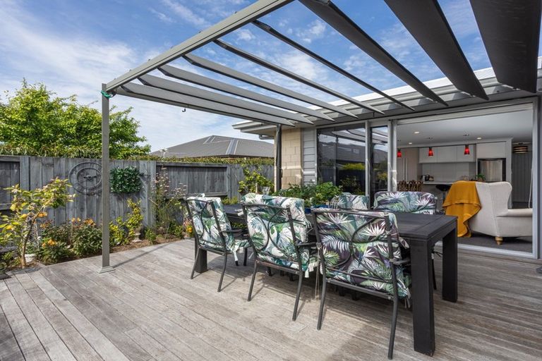 Photo of property in 72 Golden Sands Drive, Papamoa Beach, Papamoa, 3118