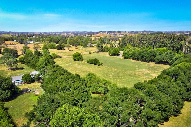 Photo of property in 761 Great South Road, Runciman, Drury, 2578