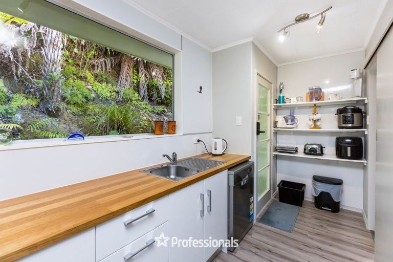 Photo of property in 151 Kamahi Street, Stokes Valley, Lower Hutt, 5019