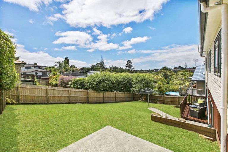Photo of property in 153b Colwill Road, Massey, Auckland, 0614