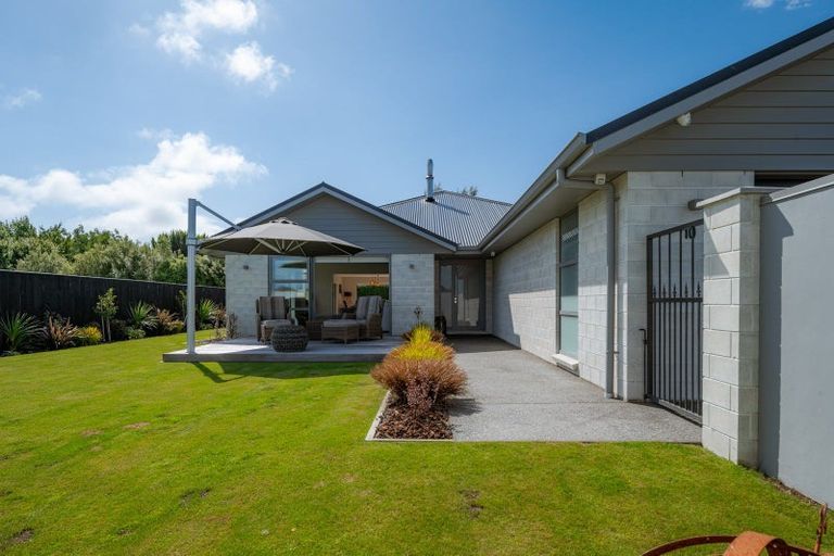 Photo of property in 10 Spencer Place, Springlands, Blenheim, 7201