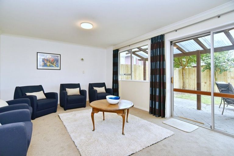 Photo of property in 1/10 Rachel Place, Avonhead, Christchurch, 8042