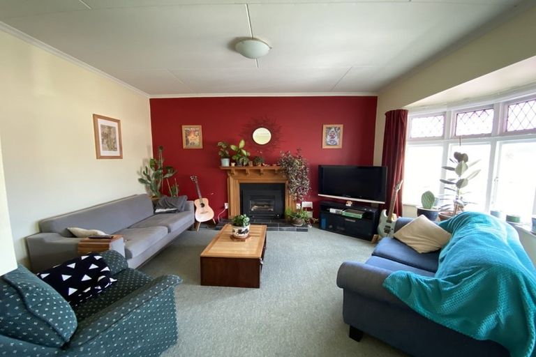 Photo of property in 24 Rolleston Street, Mount Cook, Wellington, 6021
